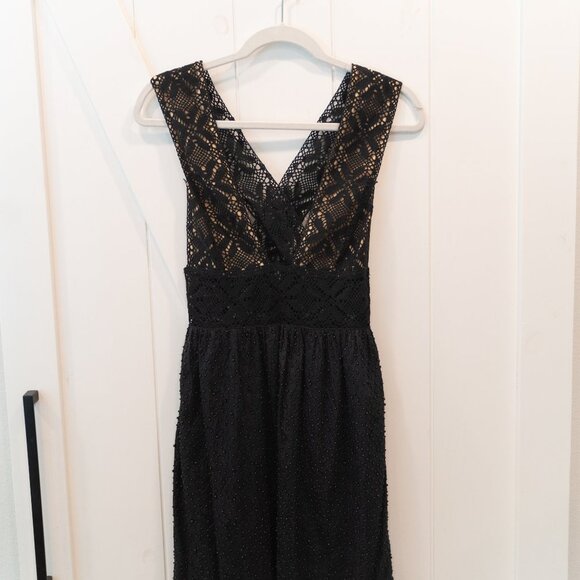 Beaded Black Ingwa Melero Cross Strap Cocktail Dress - Picture 2 of 9